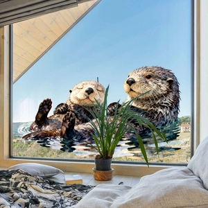 Realistische aquarel zeeotter raamstickers op een groot glazen raam met een prachtig uitzicht