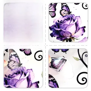 Détails de stickers muraux roses violettes et papillons en aquarelle avec texture étanche