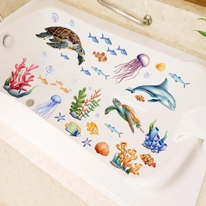 Detail van waterverf zeedierstickers met schildpadden en dolfijnen in een badkuipset
