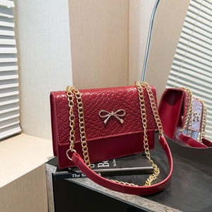Sac À Épaule Tissé En Similicuir PU Pour Femmes Avec Décor De Nœud Papillon Chaîne Dorée Petit Sac Carré