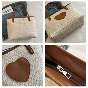 Détails du sac seau en paille beige avec patch cœur marron et fermeture éclair lisse