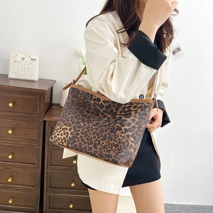 Grand sac à main motif léopard chic avec bandoulière réglable pour le travail et le quotidien