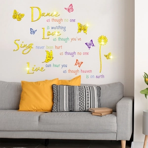 Stickers muraux citations inspirantes colorées avec papillons pour salon et chambre