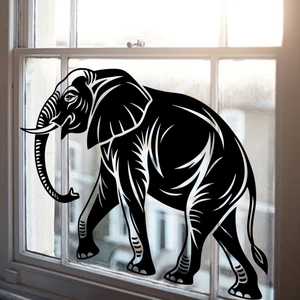Dettaglio dell'adesivo per finestre a silhouette di elefante nero con motivi decorativi
