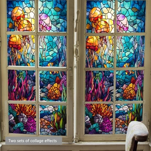 Detalle de dos sets de vinilos para ventanas con medusas y corales estilo cristalera