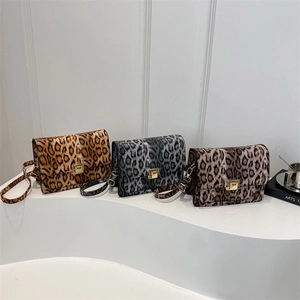 Chic leopard print small square shoulder bags with gold metal buckles in three colors