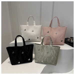Elegante PU Leren Tote Tas Rimpeltextuur Metalen Vlinderdecor Grote Capaciteit Handtas Voor Dames Dagelijks Casual