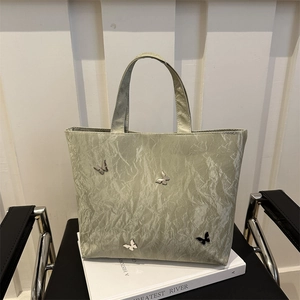 Large Capacity Wrinkled PU Leather Tote Bag For Women Fashion Metal Butterfly Decoration Handbag Commuting Shoulder Bag