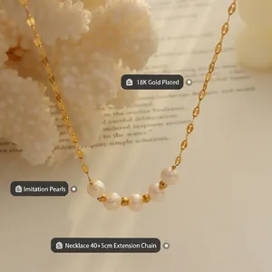 Collier français plaqué or 18K orné de cinq perles élégantes et chaîne à maillons unique