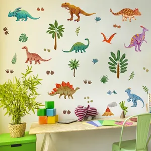 Stickers muraux dinosaures peints à la main avec palmiers et volcan pour chambre enfant
