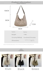 Dettaglio della borsa in nylon ultraleggera da 0,16 kg con chiusura a coulisse e tracolla