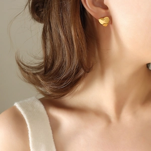 Heart Stud Earrings Titanium Steel 18K Gold Plated Polished 3D Minimalist Chic Fashion Small Jewelry For Women