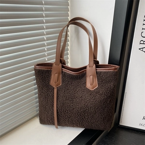 Grand Sac Fourre-Tout En Peluche Pour Femmes En Sherpa Et Cuir PU Rétro Automne Hiver Sac À Épaule Pour Le Quotidien