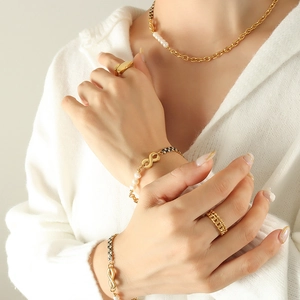 Fashion Titanium Steel Jewelry Set Gold Plated Infinity Symbol Freshwater Pearl Zirconia Necklace Bracelet Set For Women