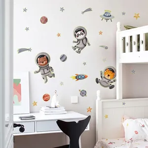 Stickers muraux espace lumineux avec ours et planètes pour déco de chambre d'enfant