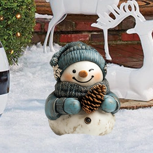 Decorazione da giardino con pupazzo di neve di Natale con cappello blu e pigna da esterno