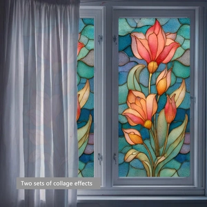 Détail du film de fenêtre tulipe style vitrail avec effets de texture florale bleue