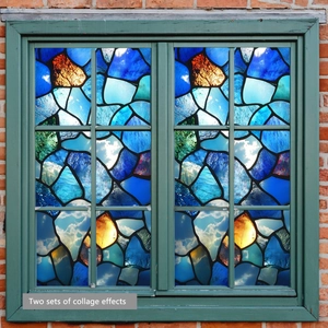 Film de fenêtre statique mosaïque bleue avec motifs ciel et nuages sur fenêtre bois