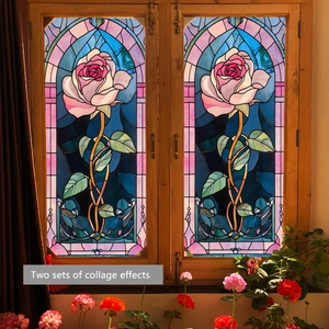 Détail macro d'autocollants pour fenêtres style vitrail avec motif de rose vintage