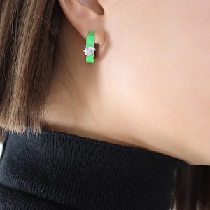 C Form Creolen Emaille Tropföl Zirkon Eingelegt Messing Vergoldet Geometrisch Grün Vintage Stil Schmuck Für Damen