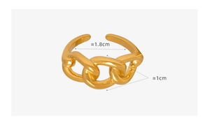 Detailed view of the triple link chain texture and 18K gold plated finish on this open ring