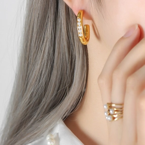 French Retro C-Shaped Hoop Earrings Stainless Steel Gold Plated With Inset Imitation Artificial Pearls Vintage Chic For Women
