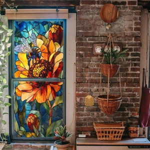 Détail de l'autocollant statique tournesol et abeille avec effet vitrail sur fenêtre