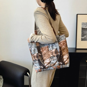 Minimalist large tote bag with retro denim and brown leather print texture for women