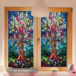 Détail du film de fenêtre Arbre de Vie aux couleurs vives avec texture mosaïque vitrail
