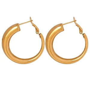 18K Vergoldete Edelstahl-Ohrreifen Hohle Klobige Geometrische Minimalistische Wasserdichte Modeschmuck Für Frauen