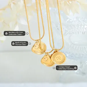 Colliers chaîne serpent en acier titane doré avec pendentifs pièces strass
