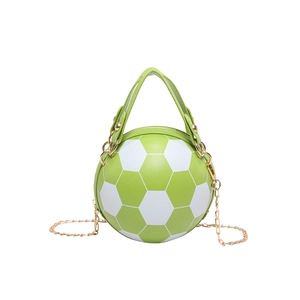 Borsa a mano a forma di basket verde e bianca con manico in pelle e catena oro