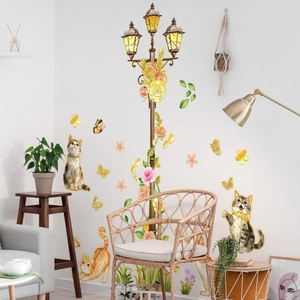 Stickers muraux chats et roses avec réverbère pour une déco de chambre chaleureuse