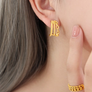 Three-layer gold C-shaped hoop earrings and double-row hollow ring for women