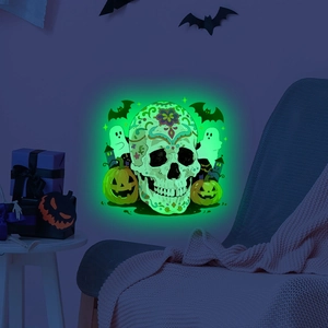 Stickers muraux Halloween fluorescents avec têtes de mort et citrouilles dans un décor sombre