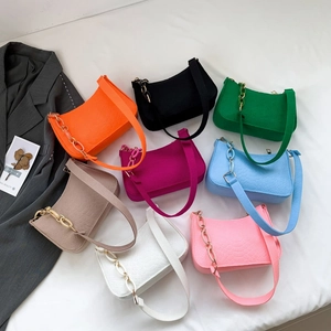 Women Trendy Felt Crocodile Embossed Underarm Bag Fashionable Shoulder Bag With Chain Strap Simple Handbag For Daily Party