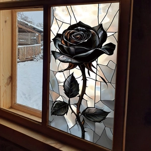 Künstlerische Fensterfolie mit schwarzer Rose im Buntglas-Stil auf einem Holzrahmen