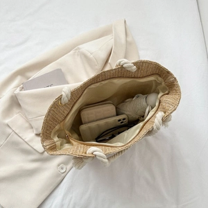 Large capacity woven straw tote bag with rope handles and soft cotton lining