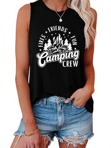 Détail du débardeur de camping noir avec sérigraphie blanche et texture coton