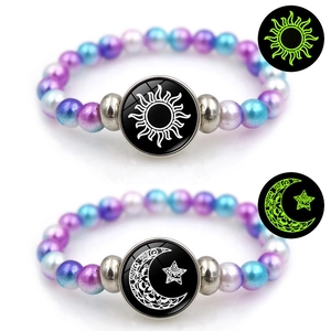 Luminoso Braccialetto di Perline Sole Luna Brilla al Buio Resina Vetro Coppia Polsino Colorato Gradiente Bracciale di Perline Gioielli per Uomo Donna