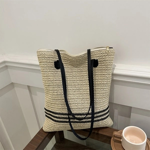Straw Woven Tote Bag Large Capacity Summer Vacation Shoulder Bag For Women Striped Design With Zipper Closure Casual