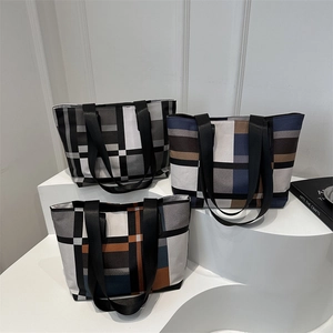 2024 New Fashion Plaid Tote Bag For Women Large Capacity Shoulder Bag Geometric Color Block Commuter Handbag Daily Travel PU Bag