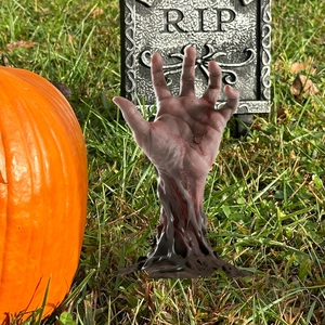 Realistic zombie hand garden stake with RIP tombstone for Halloween yard decoration