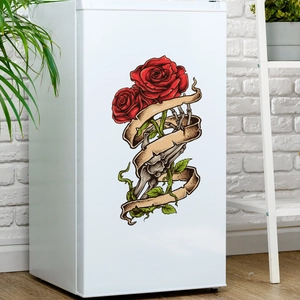 Pegatina gótica de mano de esqueleto y rosas rojas en frigorífico blanco