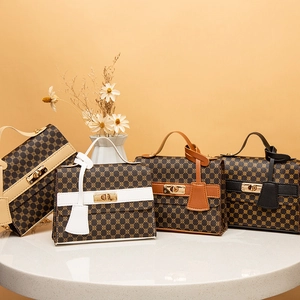 Women Retro Crossbody Bag PU Leather Monogram Print Small Square Handbag With Metal Chain Strap And Turn Lock Closure