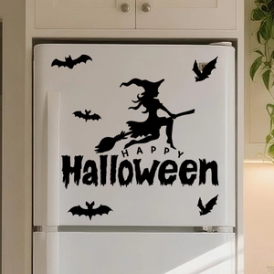 Détail de stickers Halloween silhouette sorcière et chauves-souris sur un réfrigérateur