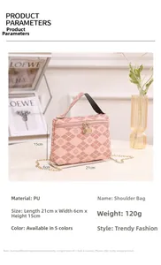 Pink quilted bag with chain strap measuring 21cm x 6cm x 15cm and 120g weight details