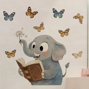 Adesivo murale elefante dei cartoni che legge un libro con farfalle per cameretta