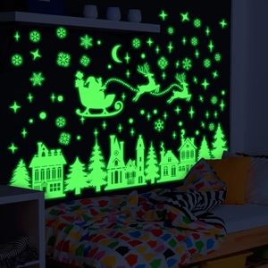 Leuchtende Weihnachts-Wandaufkleber mit Weihnachtsmann und Wald-Silhouette Motiven