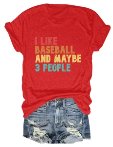 T-shirt rouge en coton imprimé I Like Baseball avec short en jean délavé